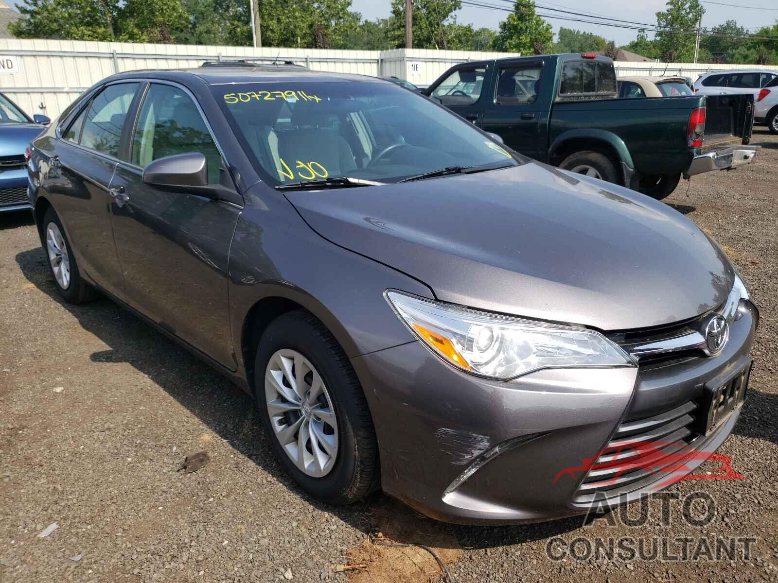 TOYOTA CAMRY 2016 - 4T4BF1FK2GR544008