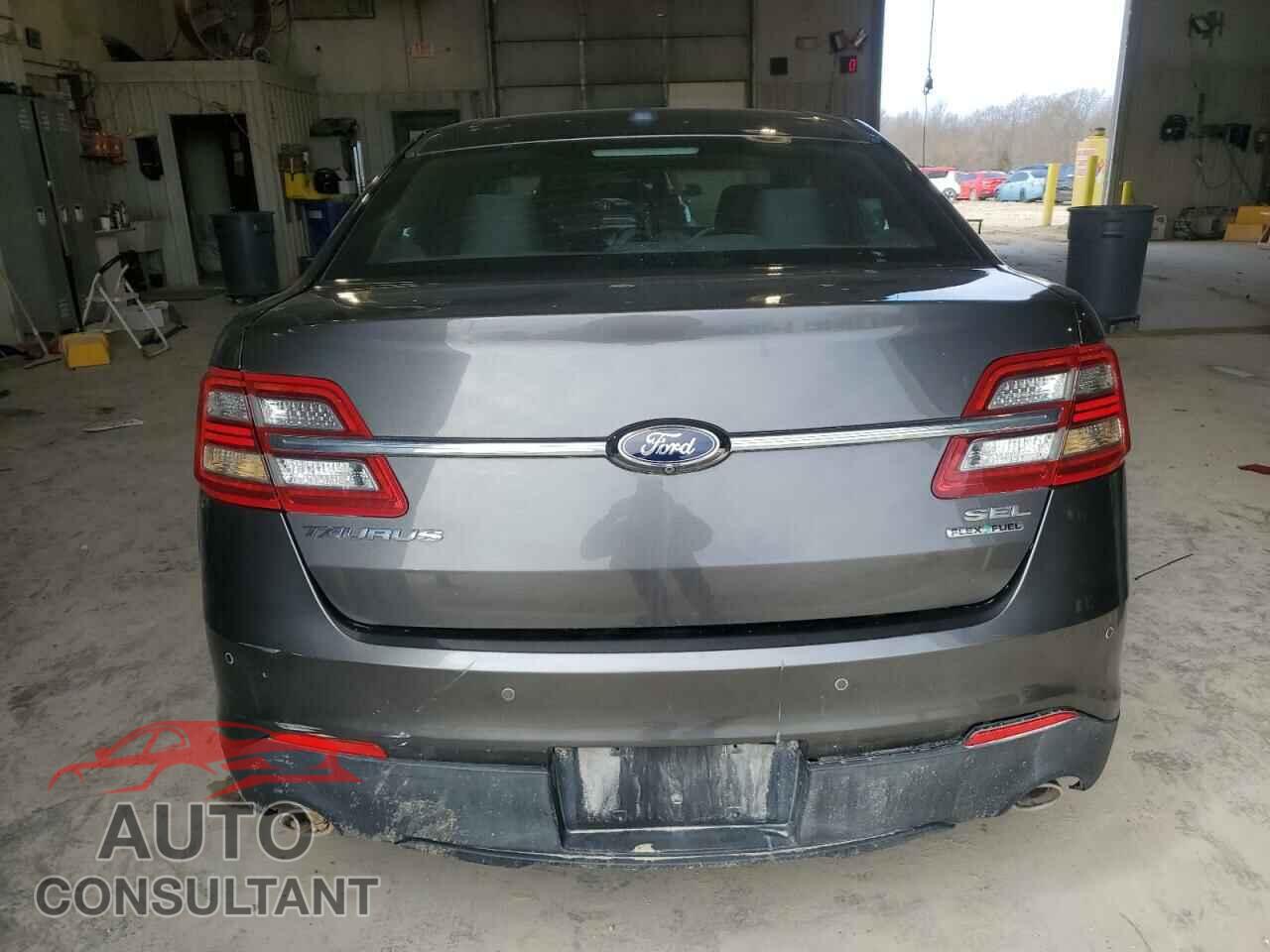 FORD TAURUS 2015 - 1FAHP2E83FG162476