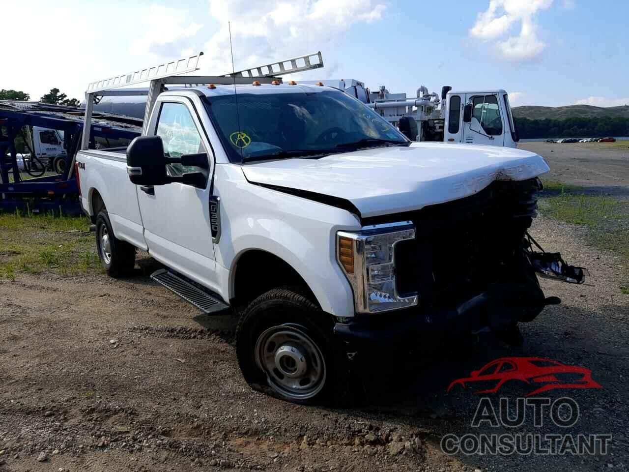 FORD F350 2019 - 1FTRF3B67KEE49948