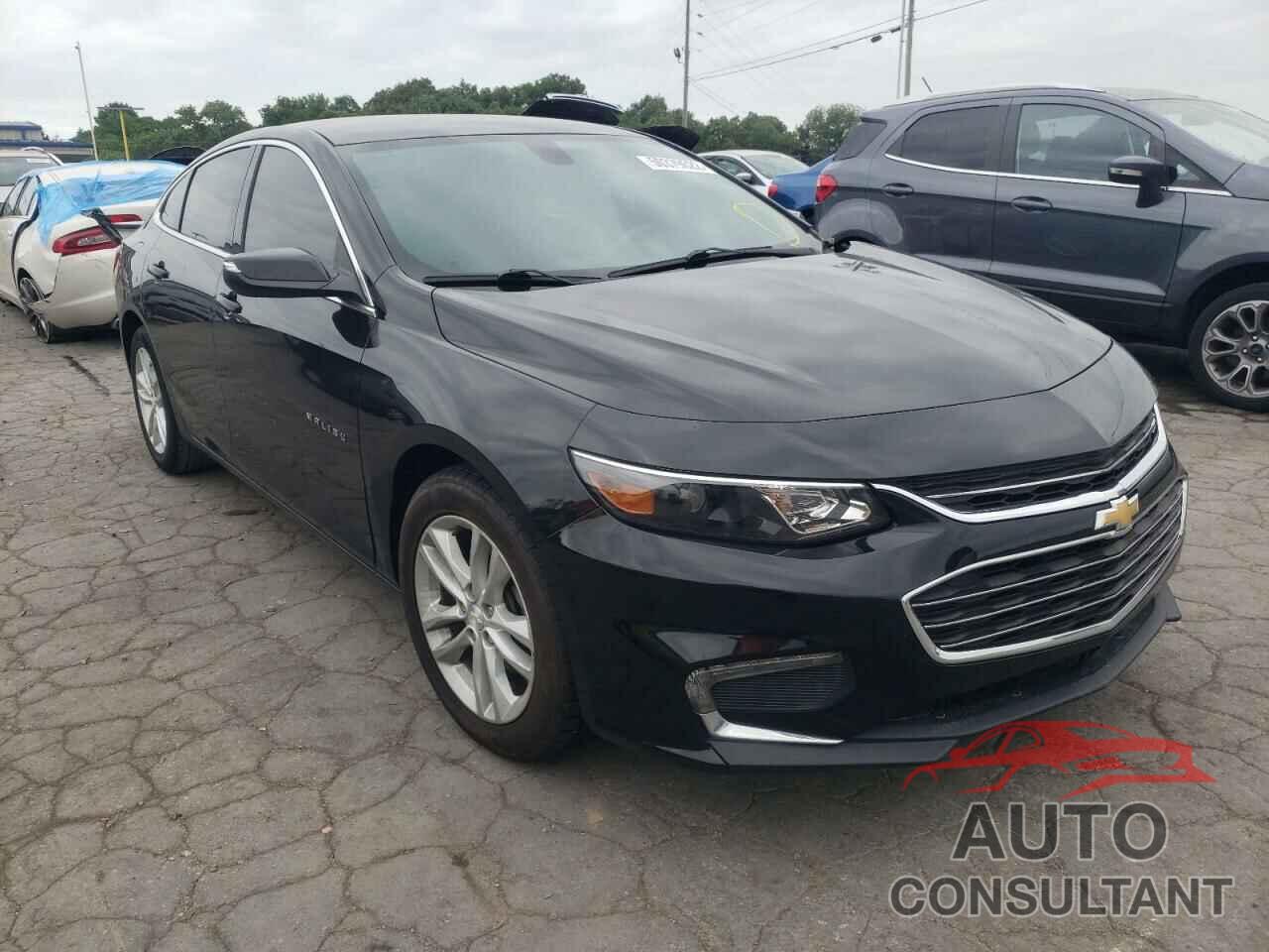 CHEVROLET MALIBU 2017 - 1G1ZE5ST8HF174574