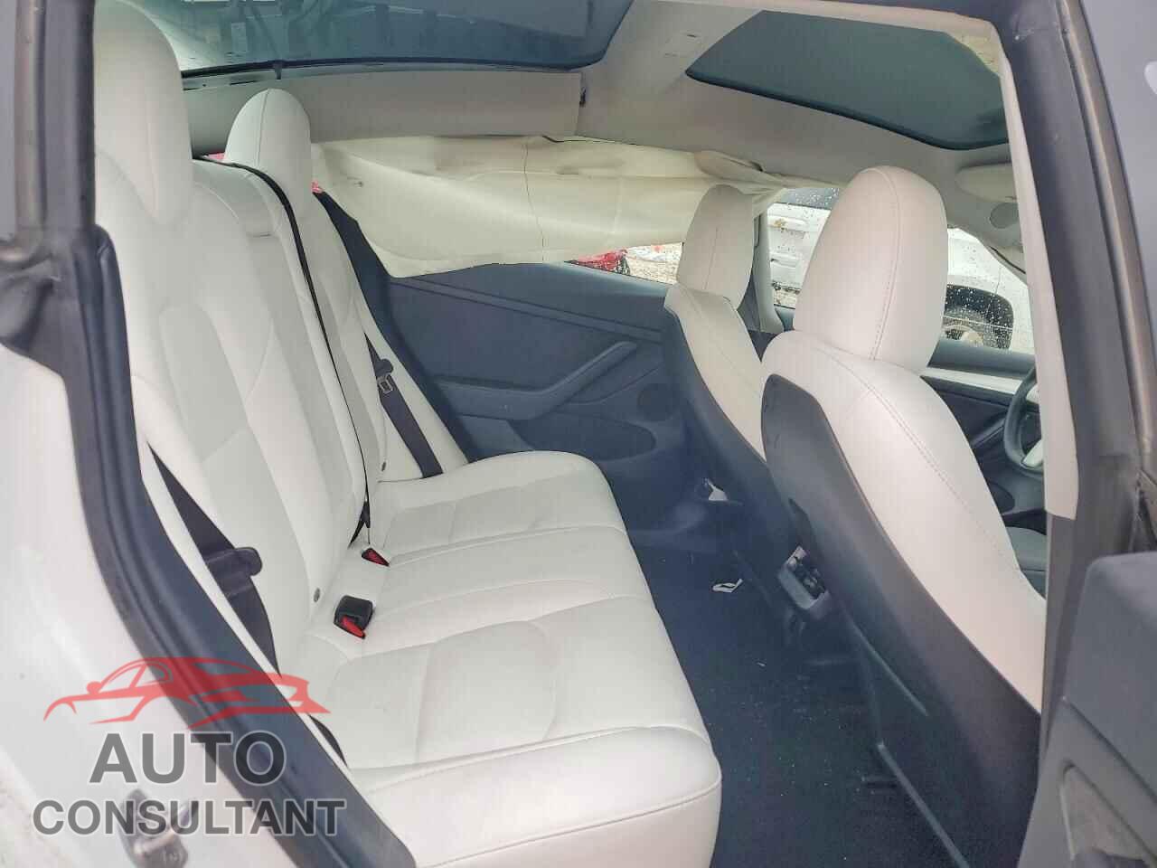 TESLA MODEL 3 2023 - 5YJ3E1EA0PF659228