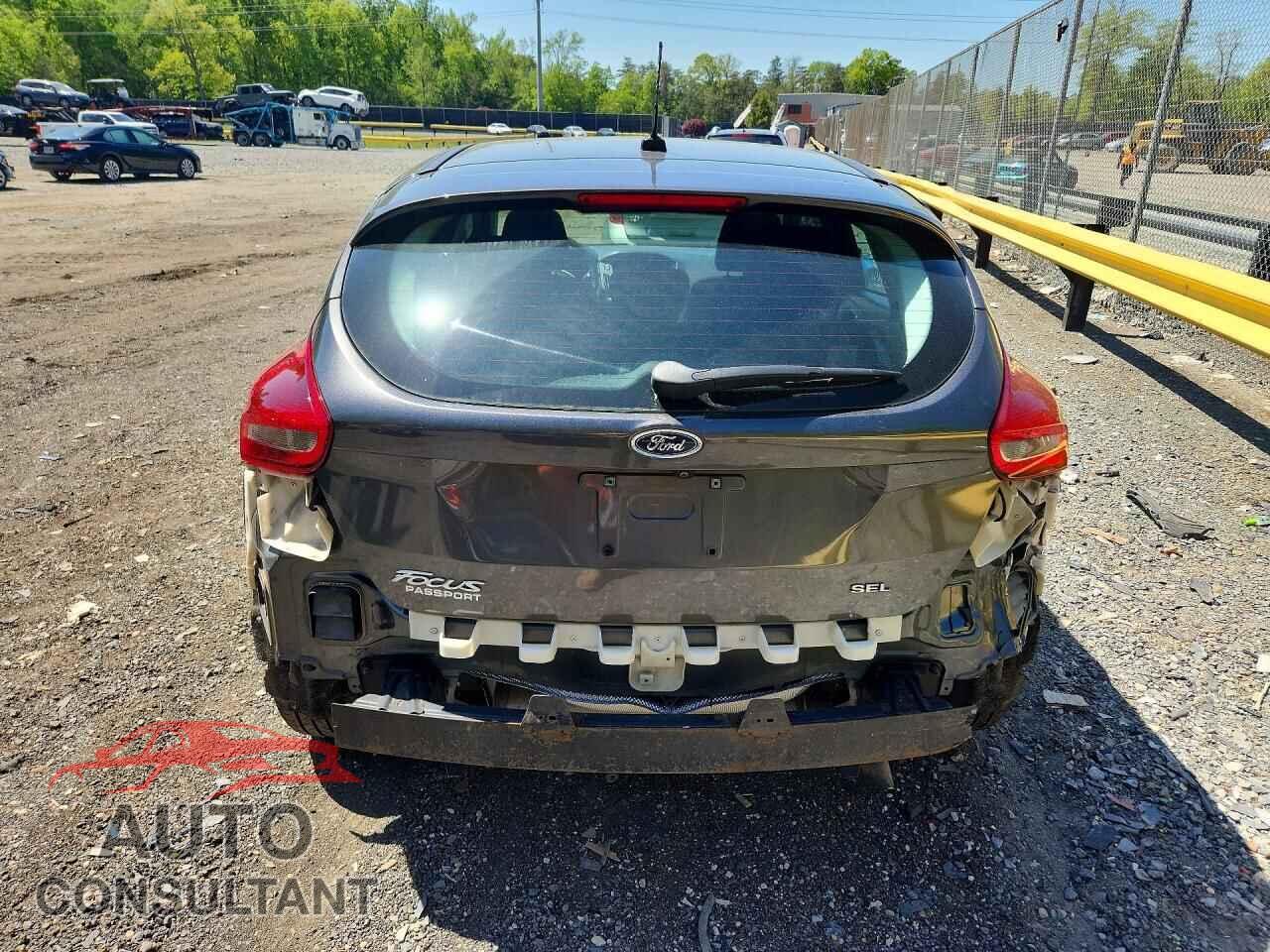 FORD FOCUS 2017 - 1FADP3M2XHL252462