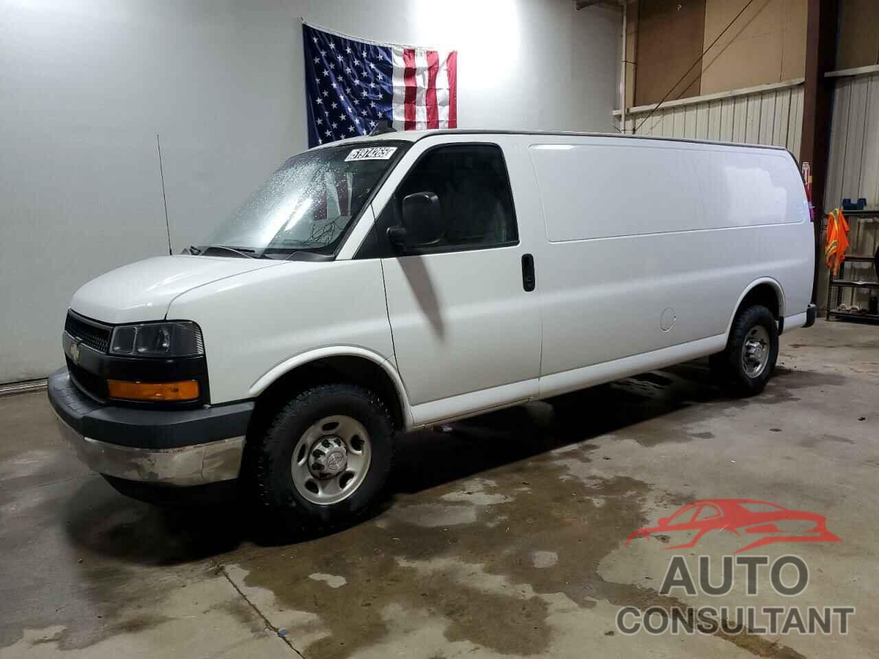 CHEVROLET EXPRESS 2018 - 1GCWGBFP2J1342504