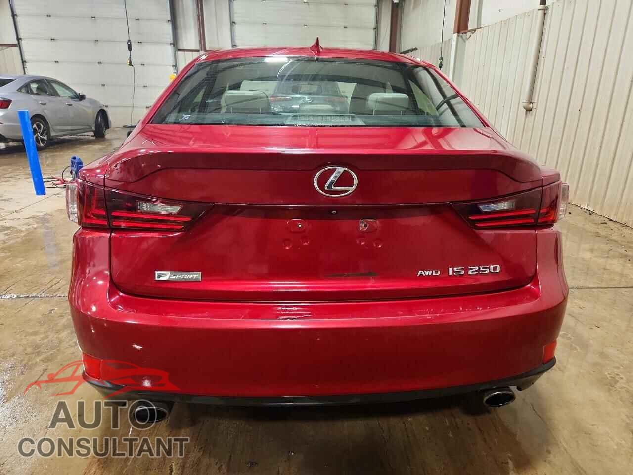 LEXUS IS 2015 - JTHCF1D28F5018124