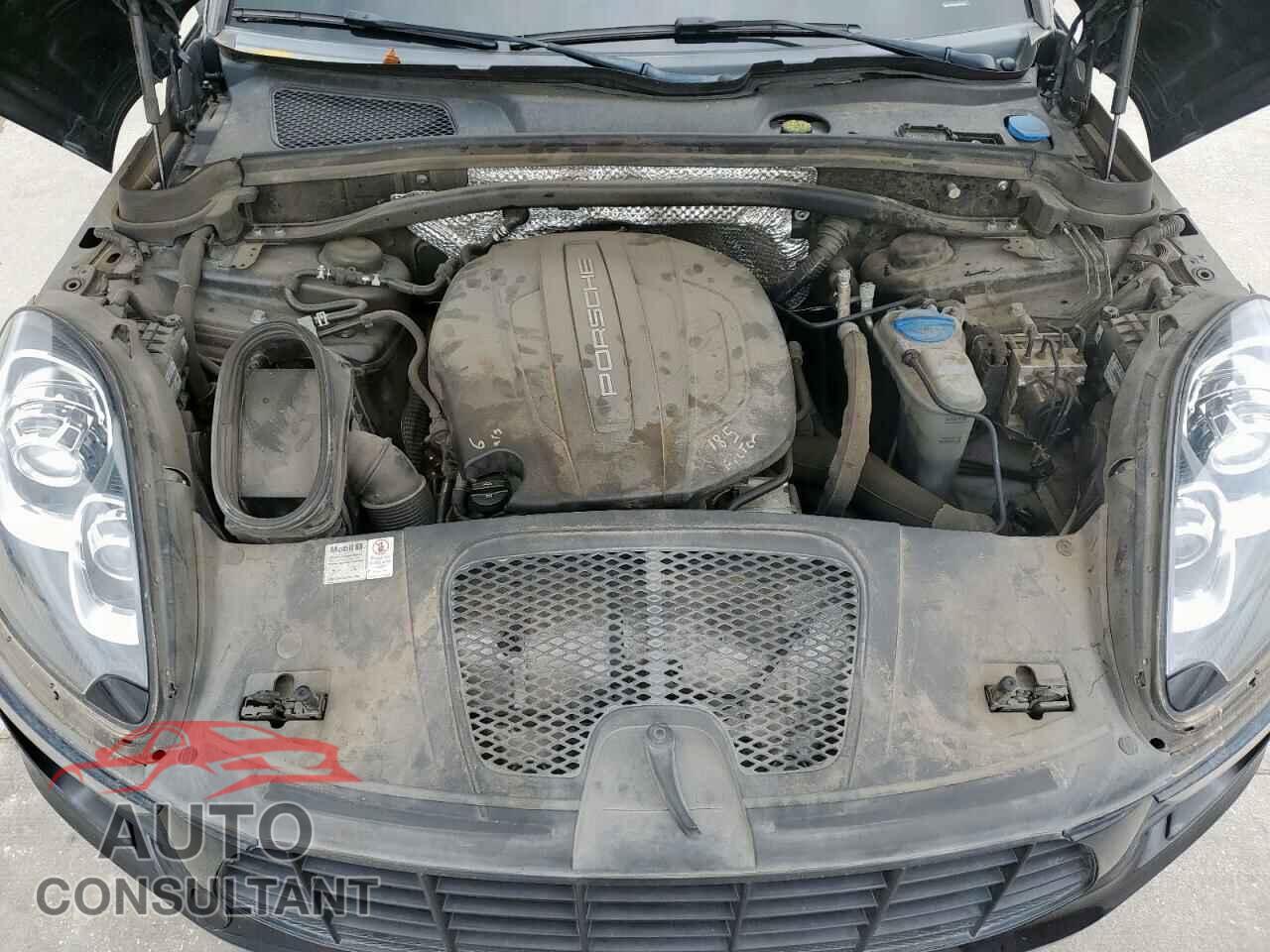 PORSCHE MACAN 2018 - WP1AA2A50JLB22833