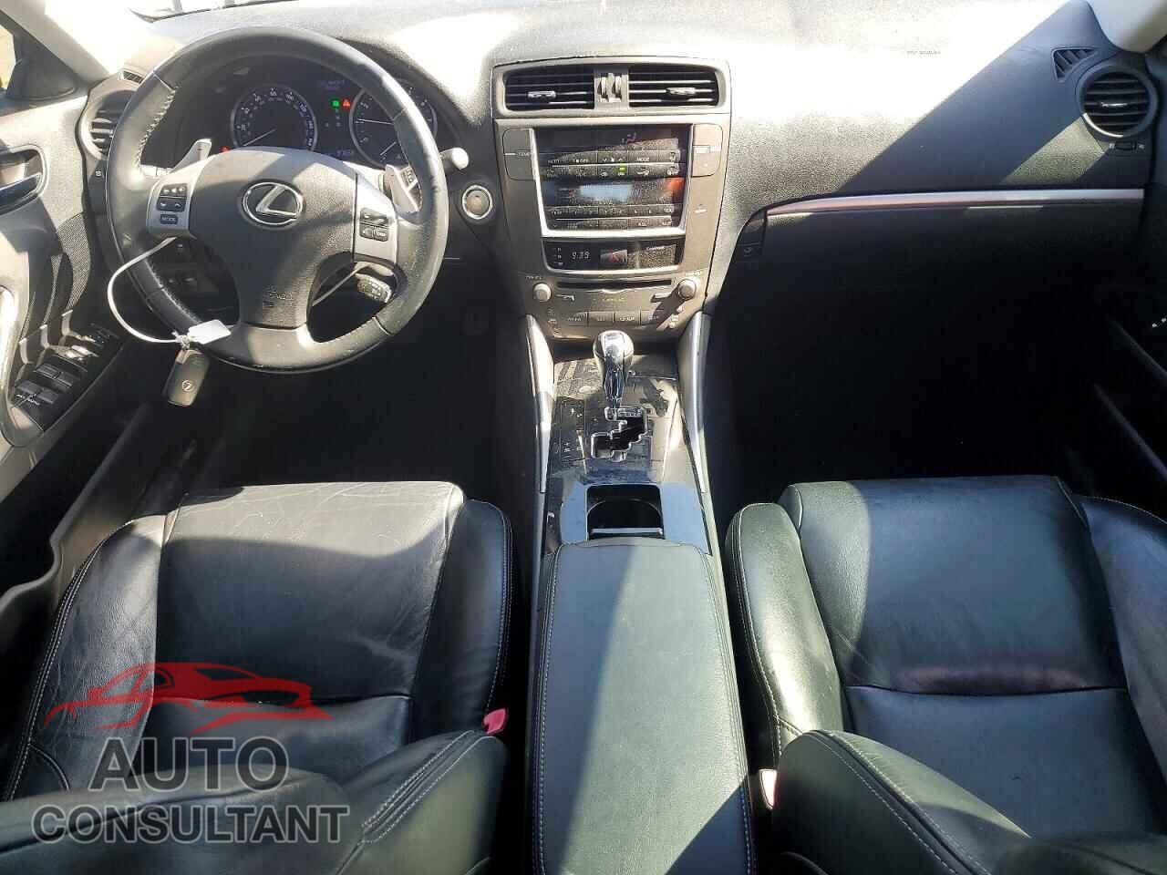 LEXUS IS 2012 - JTHBF5C26C5177692