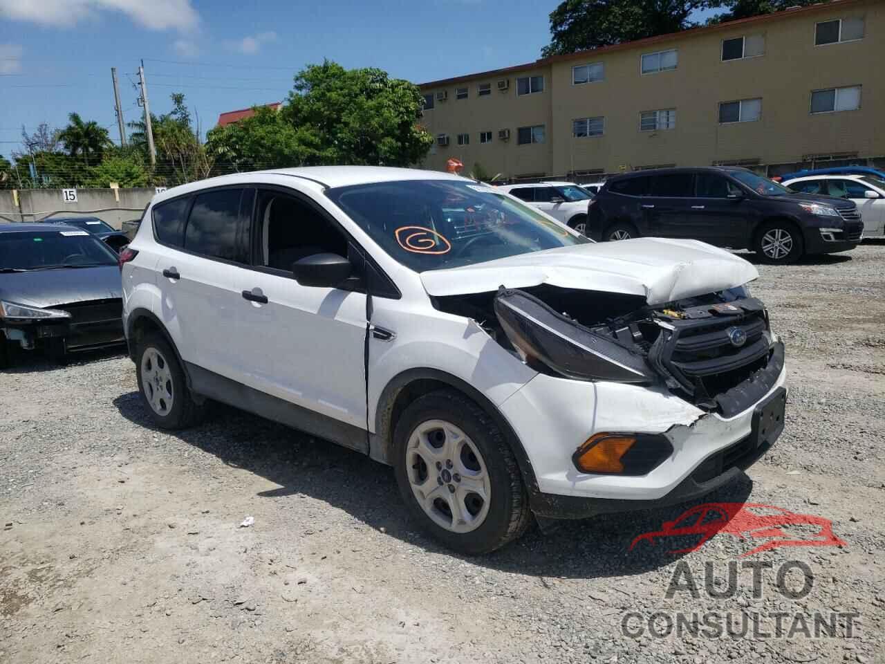 FORD ESCAPE 2019 - 1FMCU0F70KUC13706