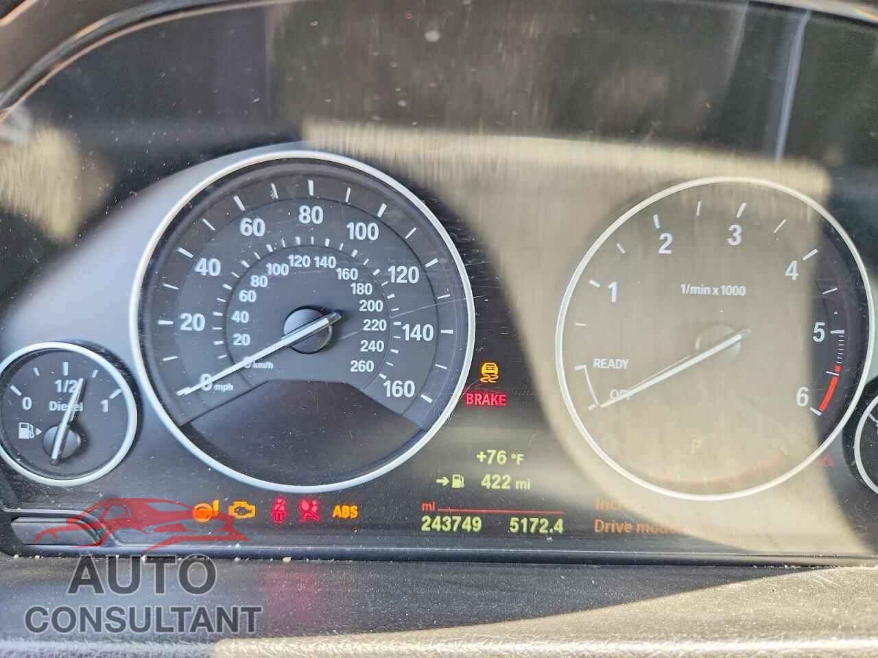 BMW 3 SERIES 2015 - WBA3D5C50FK290840