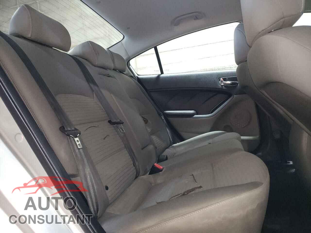 KIA FORTE 2014 - KNAFX4A64E5243348