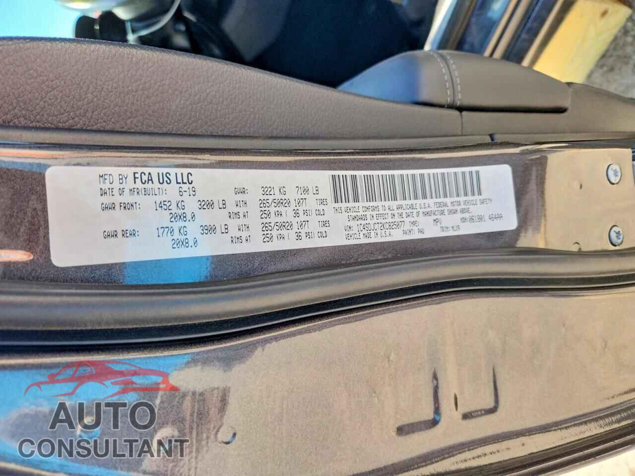 DODGE DURANGO 2019 - 1C4SDJCT2KC825077