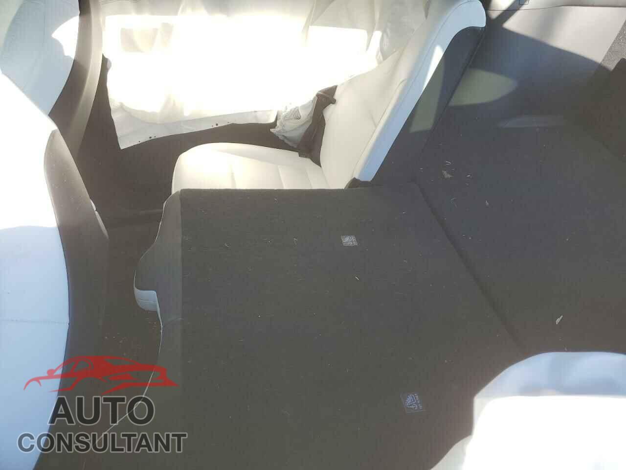 TESLA MODEL X 2017 - 5YJXCDE26HF052169