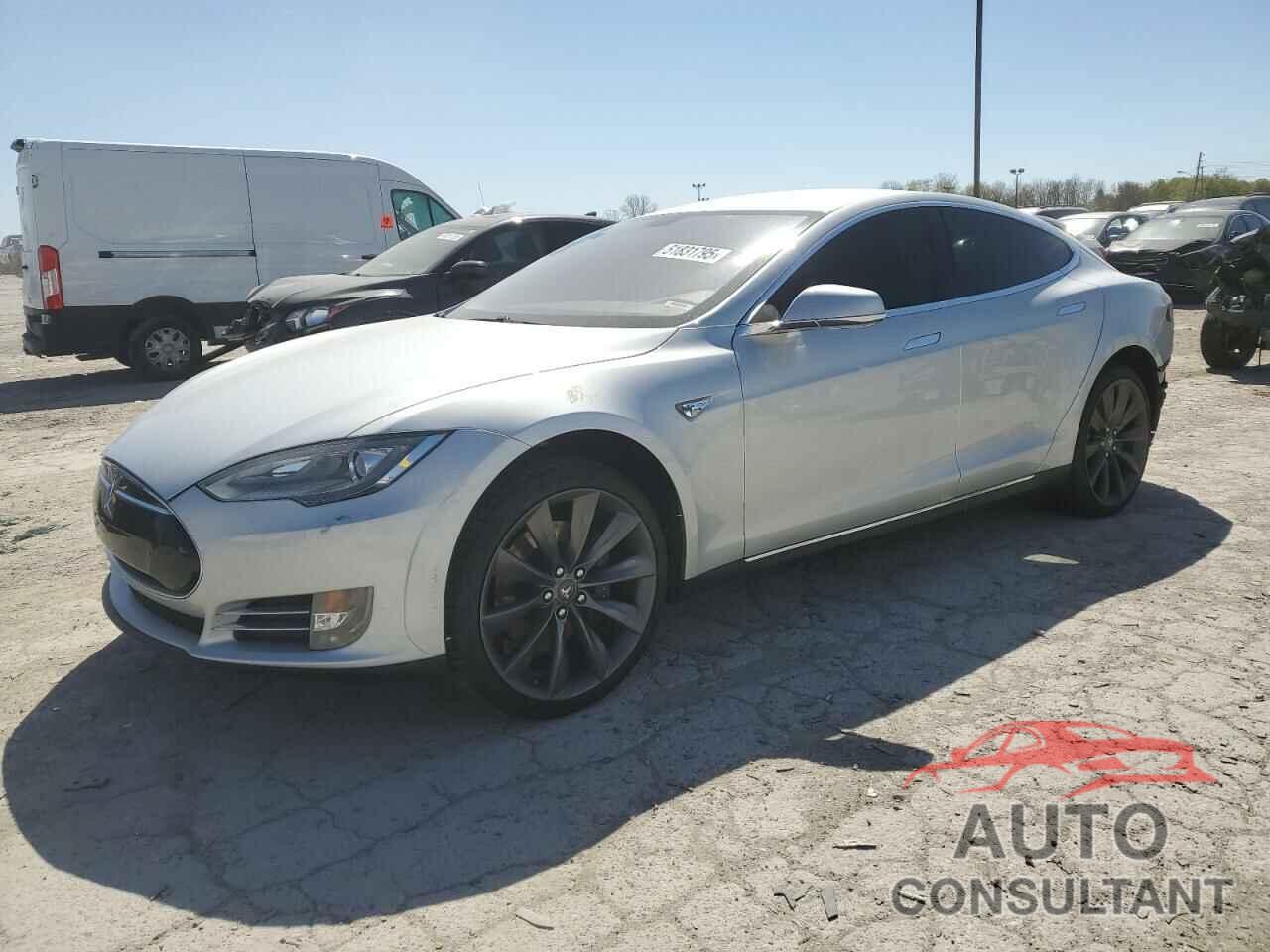 TESLA MODEL S 2013 - 5YJSA1CN5DFP05936