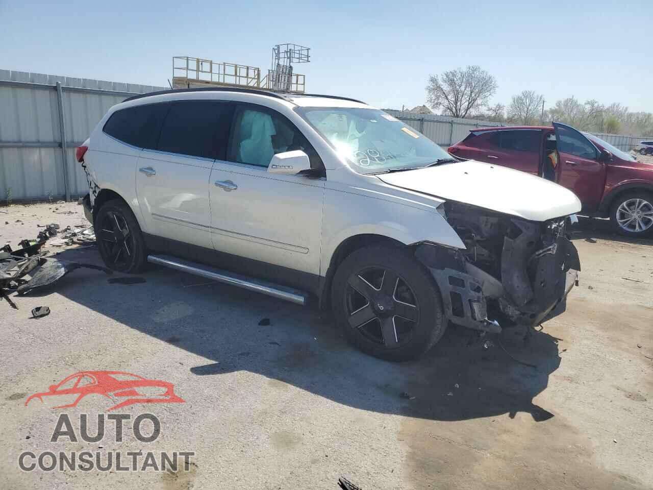 CHEVROLET TRAVERSE 2012 - 1GNKVLED1CJ170106