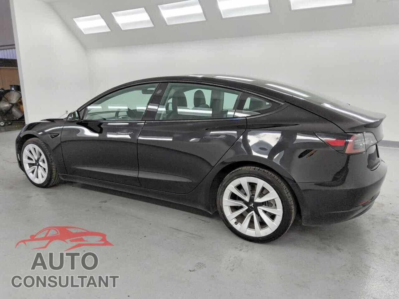 TESLA MODEL 3 2023 - 5YJ3E1EA7PF459236