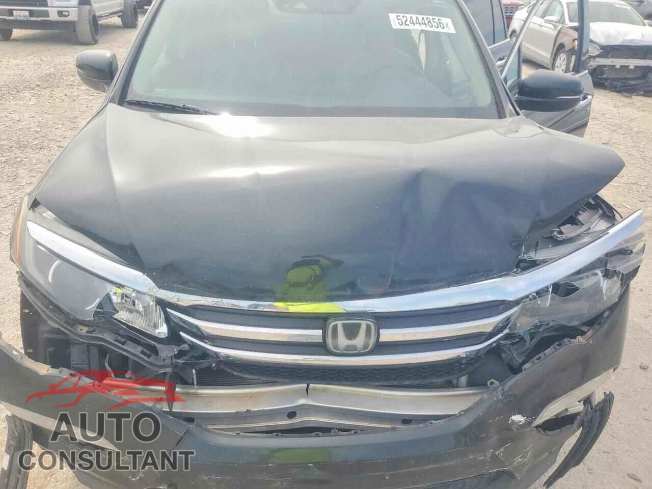 HONDA PILOT 2017 - 5FNYF6H02HB071495