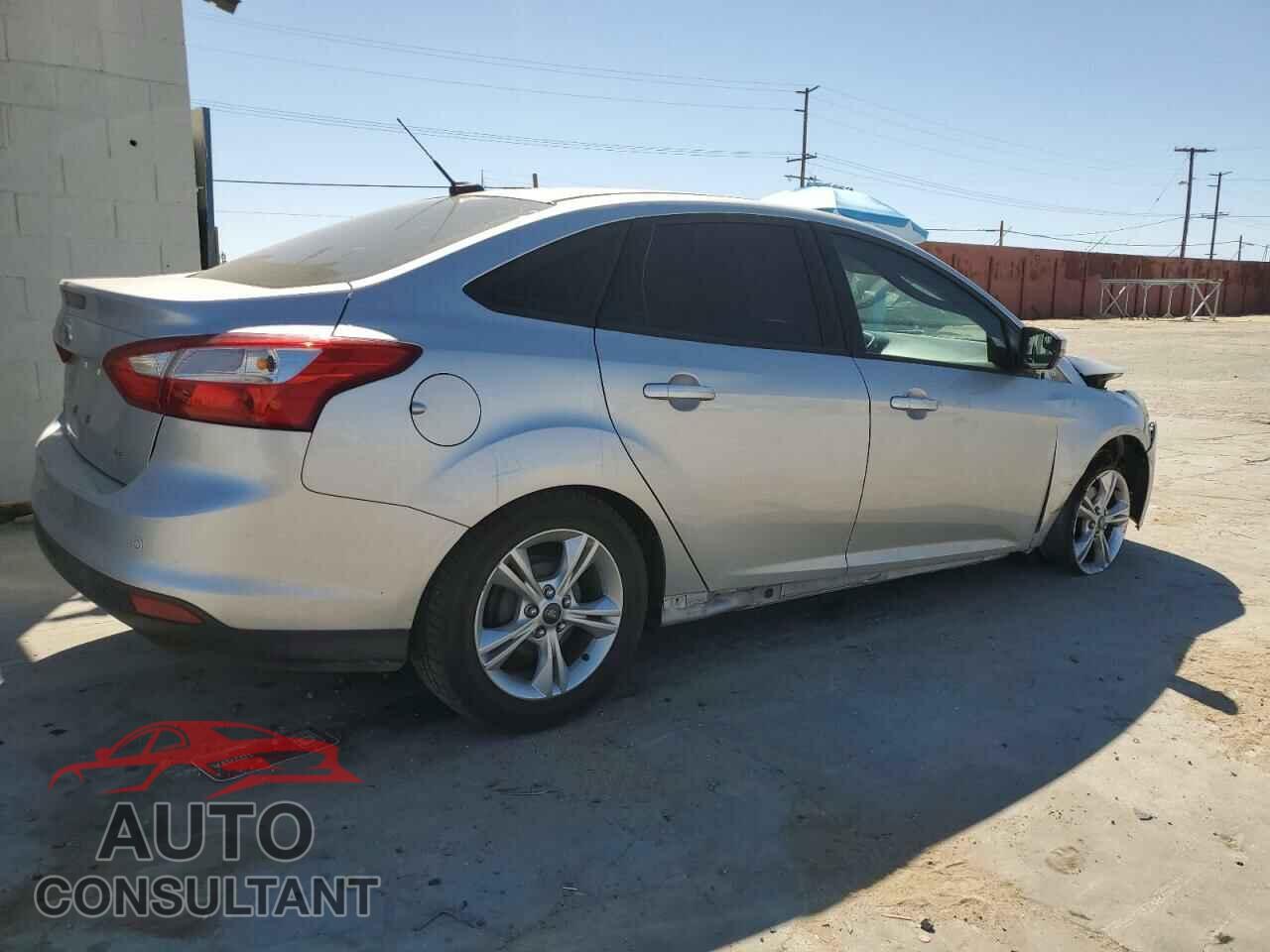 FORD FOCUS 2014 - 1FADP3F25EL198447