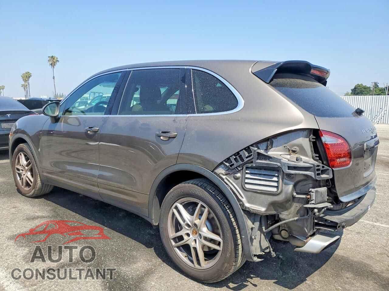 PORSCHE CAYENNE 2013 - WP1AA2A24DLA05718