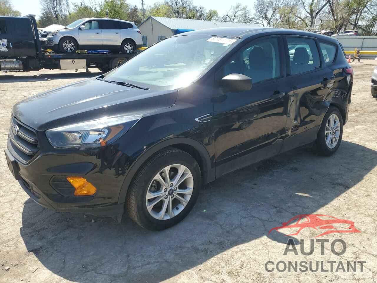 FORD ESCAPE 2018 - 1FMCU0F72JUD50712