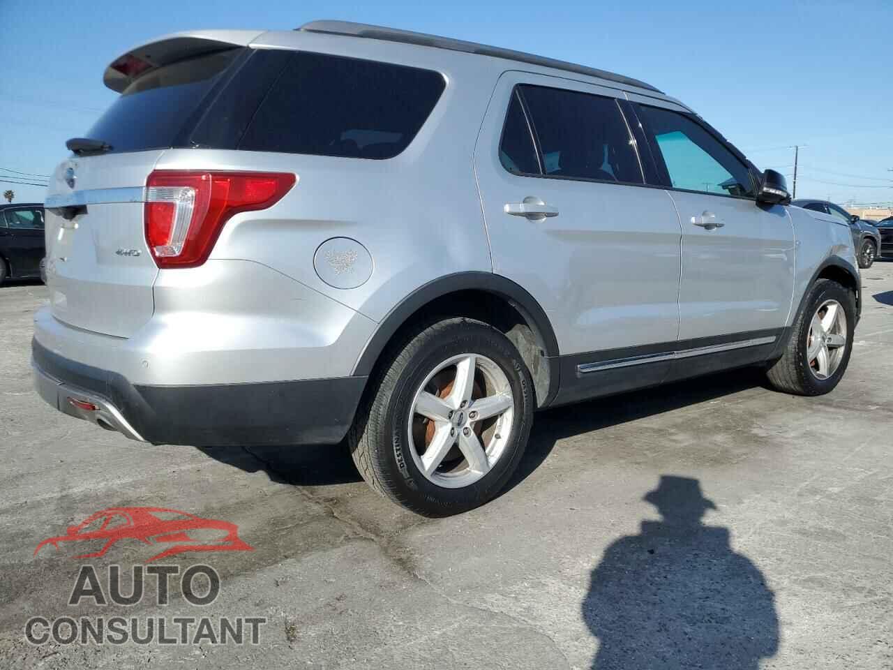 FORD EXPLORER 2017 - 1FM5K8D81HGE00694
