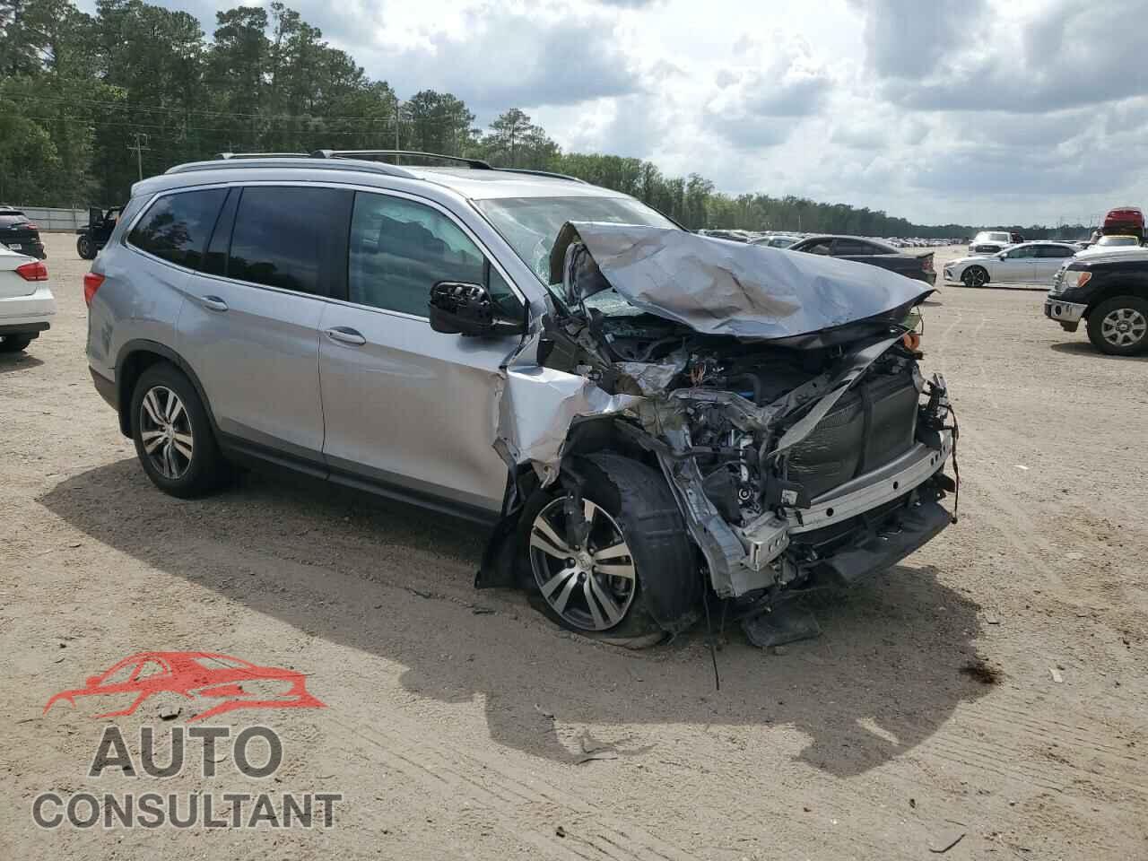 HONDA PILOT 2017 - 5FNYF5H53HB009318