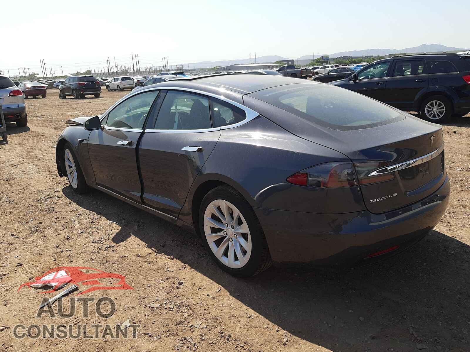 TESLA MODEL S 2017 - 5YJSA1E10HF176816