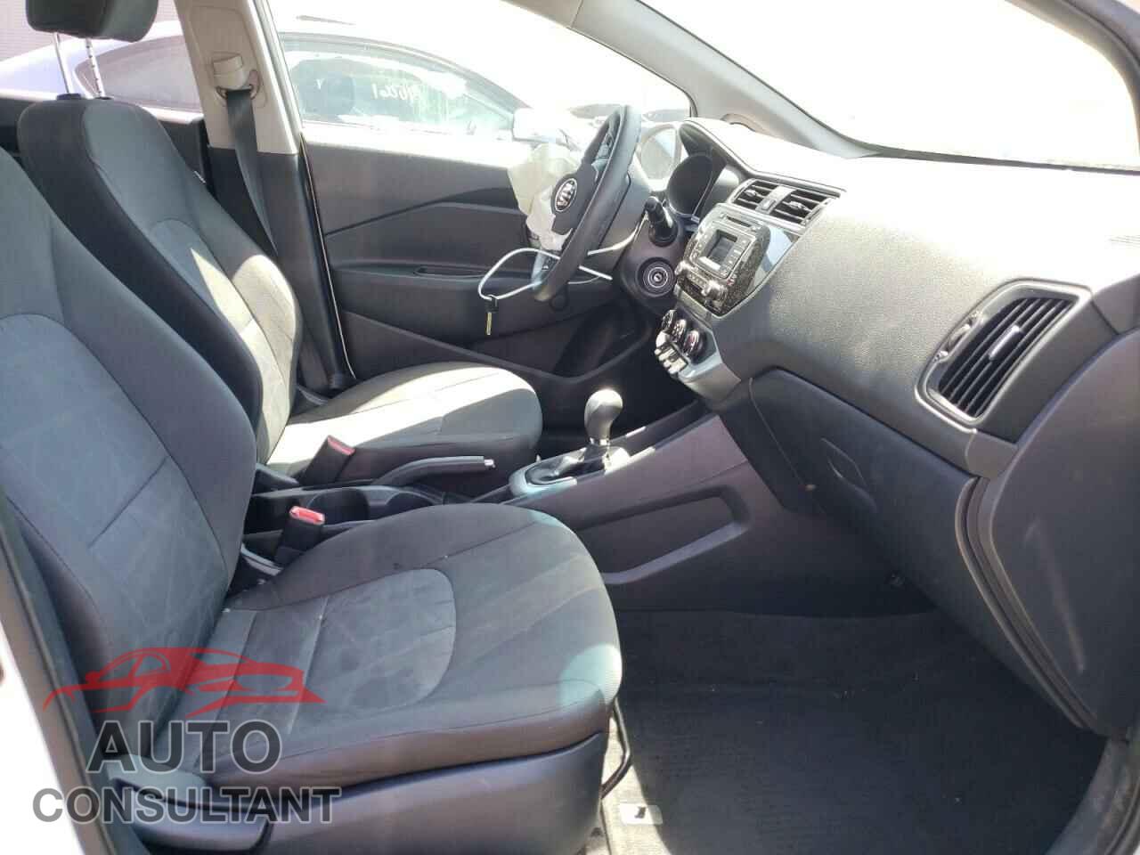 KIA RIO 2016 - KNADM4A36G6565833