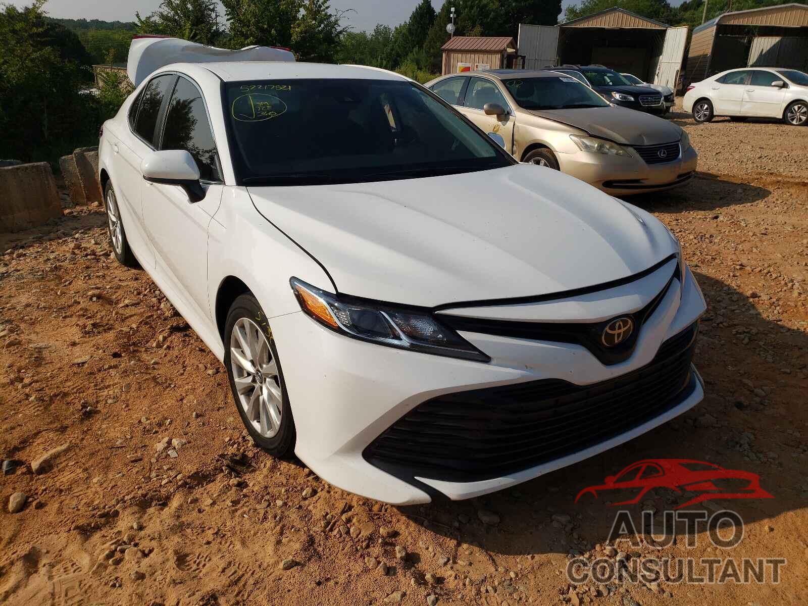 TOYOTA CAMRY 2020 - 4T1C11AK2LU868526