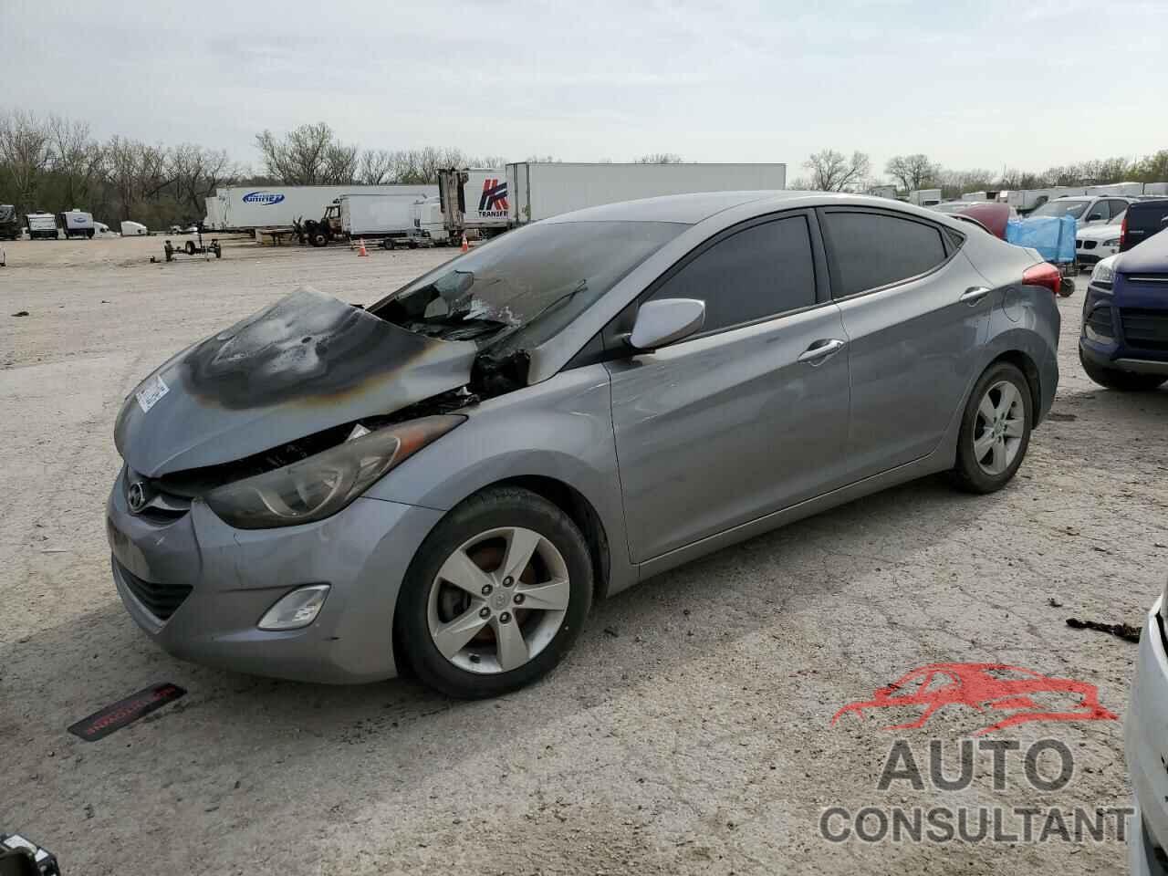 HYUNDAI ELANTRA 2013 - KMHDH4AE5DU988222