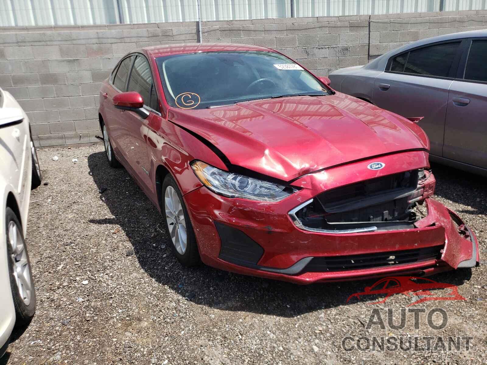 FORD FUSION 2019 - 3FA6P0LU4KR242688