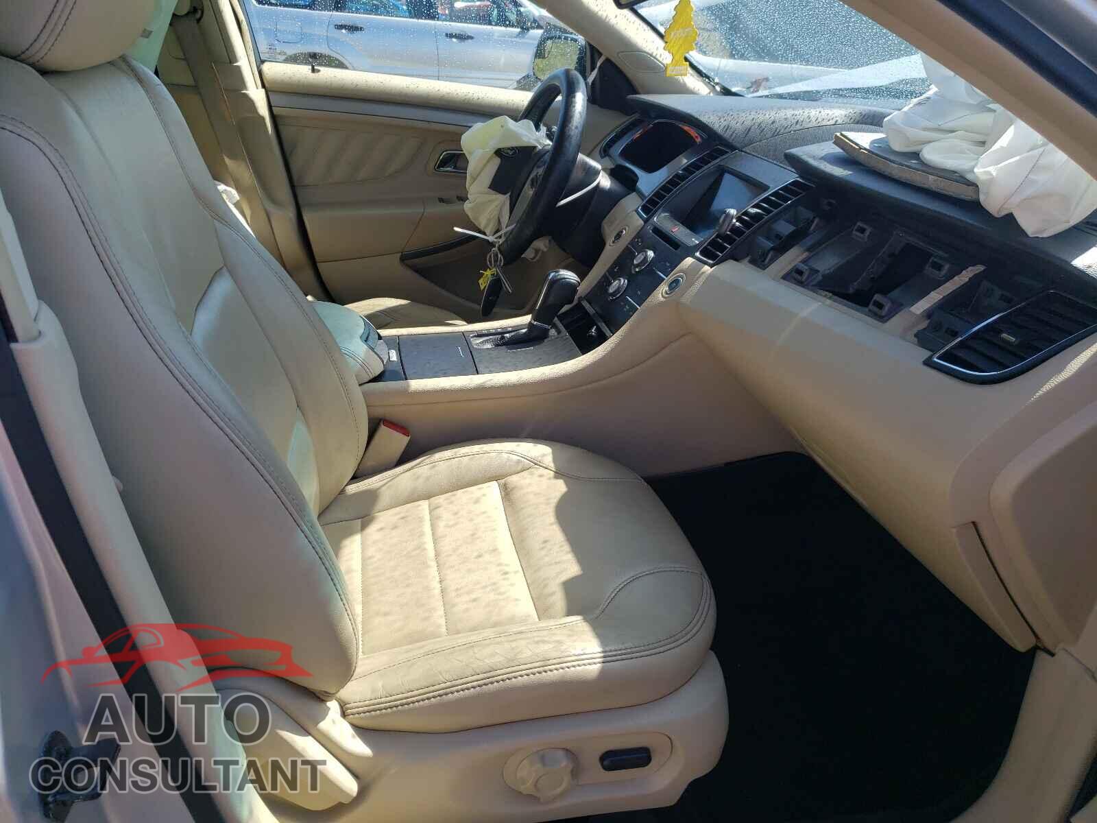 FORD TAURUS 2016 - 1FAHP2E92GG112081
