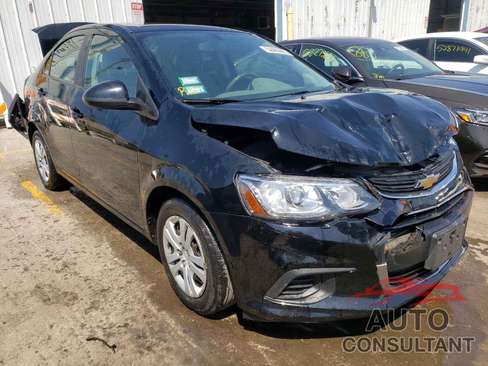CHEVROLET SONIC 2017 - 1G1JB5SH2H4156746