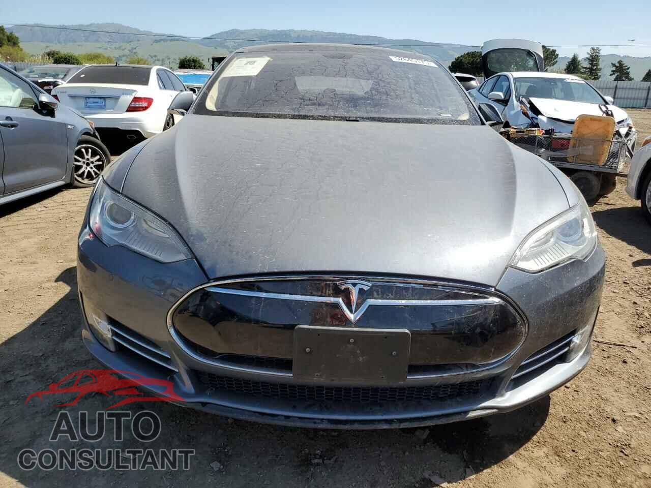 TESLA MODEL S 2014 - 5YJSA1H16EFP36314