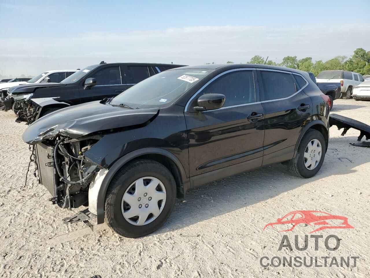 NISSAN ROGUE 2018 - JN1BJ1CP8JW107707