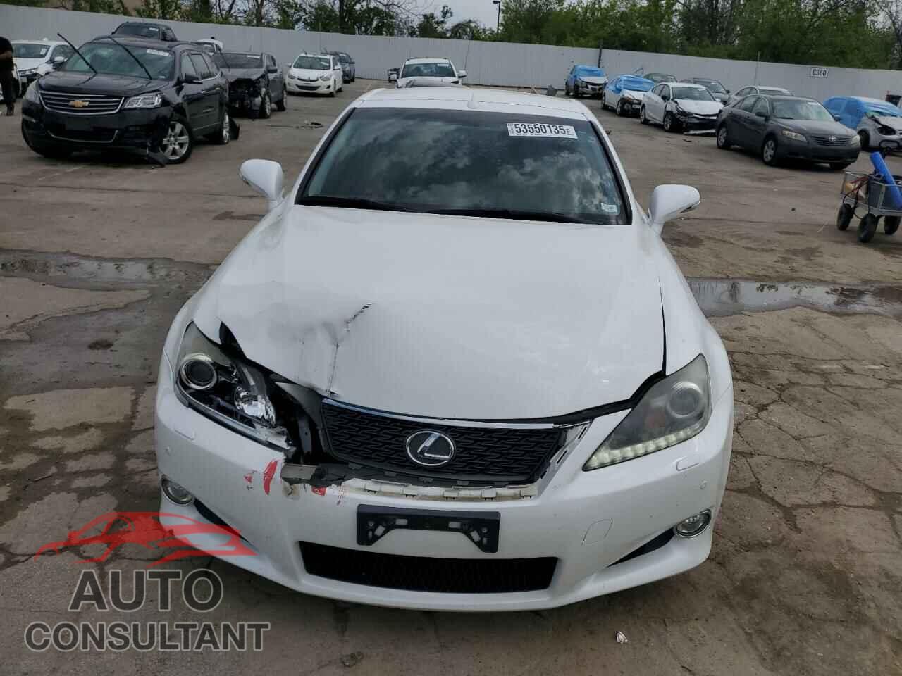 LEXUS IS 2012 - JTHFF2C23C2524901