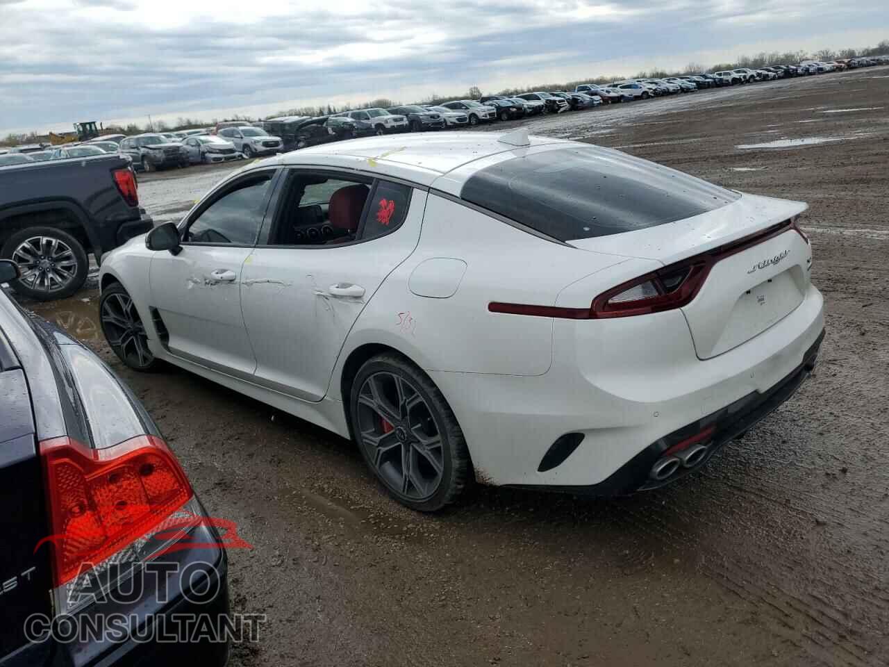 KIA STINGER 2020 - KNAE35LC5L6080765