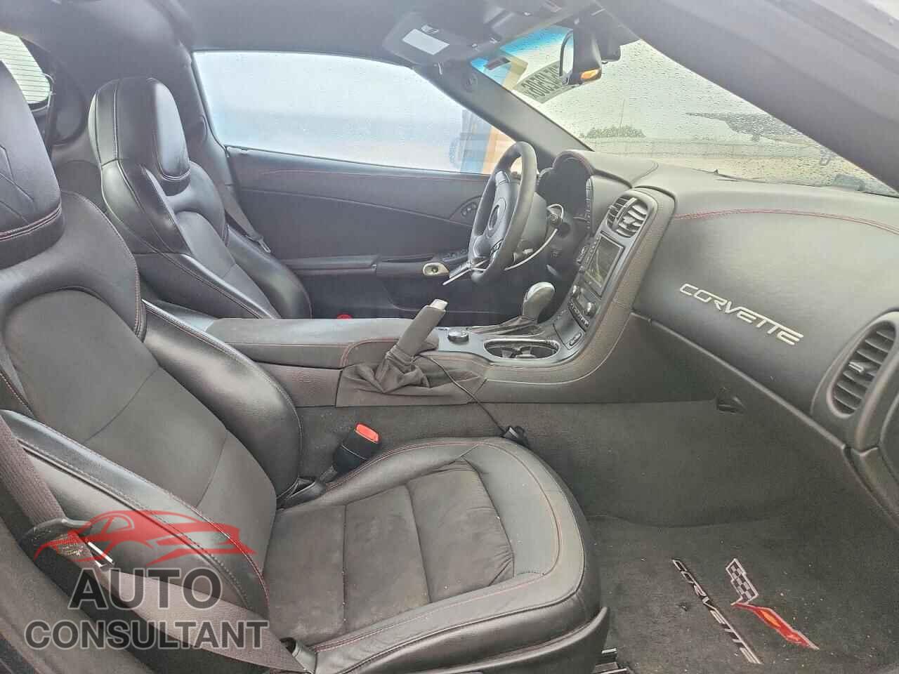 CHEVROLET CORVETTE 2012 - 1G1YH2DW2C5105158