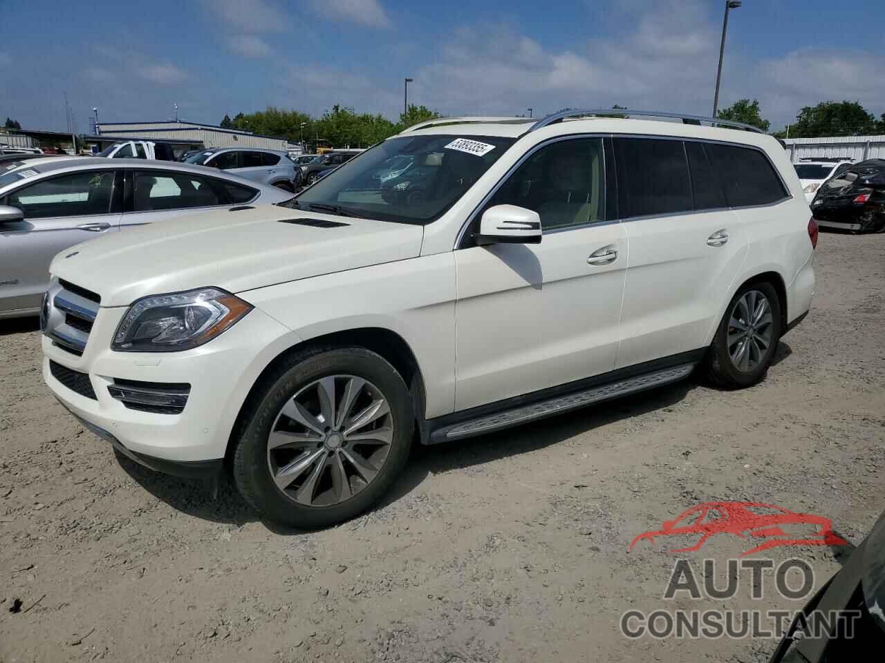 MERCEDES-BENZ GL-CLASS 2015 - 4JGDF6EE5FA518630