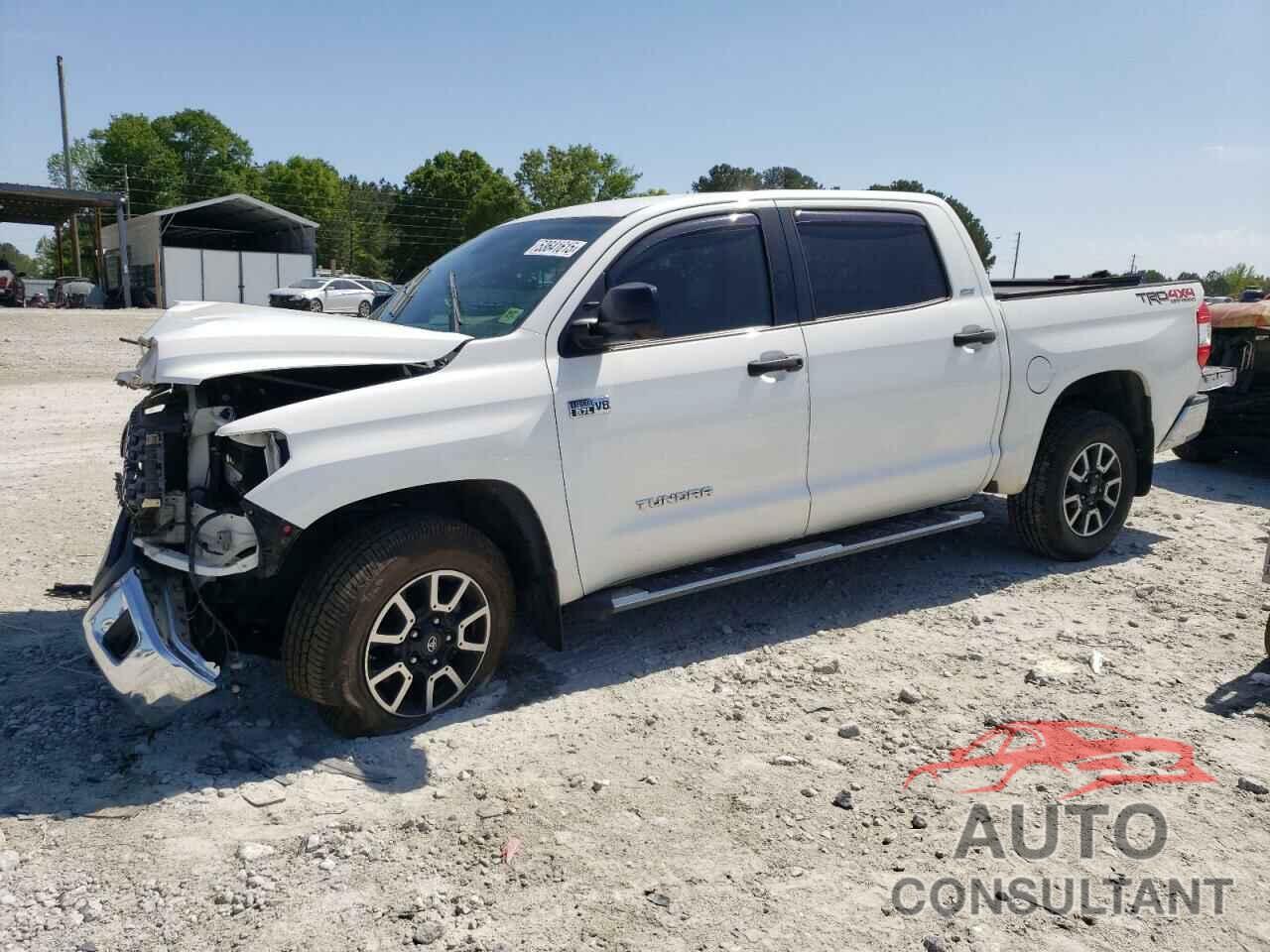 TOYOTA TUNDRA 2018 - 5TFDW5F18JX699903