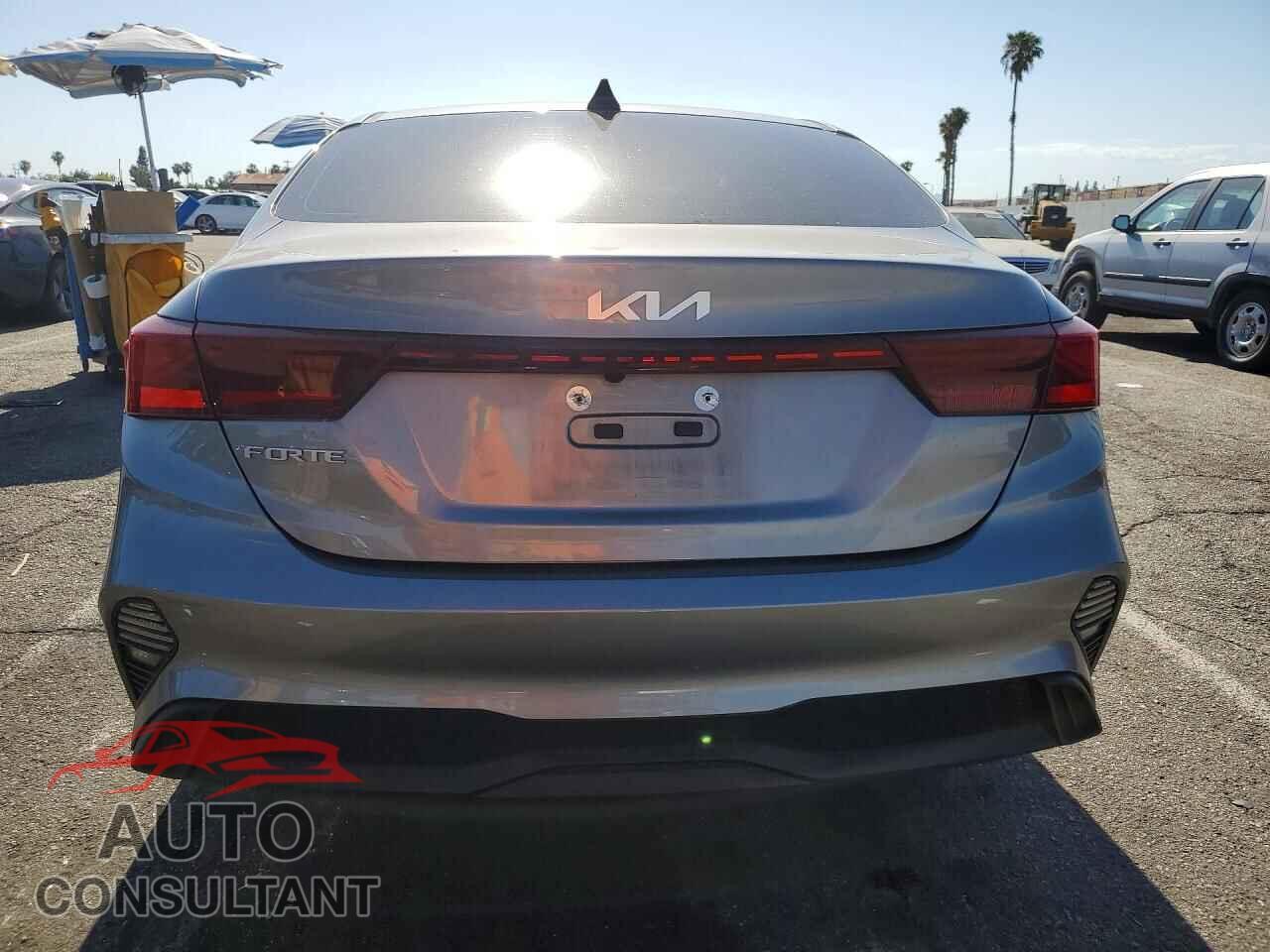 KIA FORTE 2023 - 3KPF24AD9PE587135