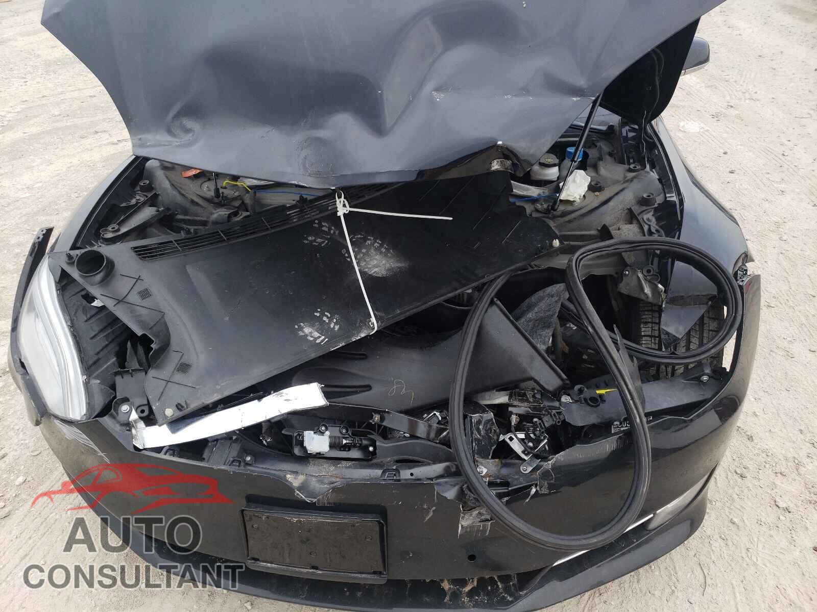 TESLA MODEL S 2017 - 5YJSA1E28HF204404