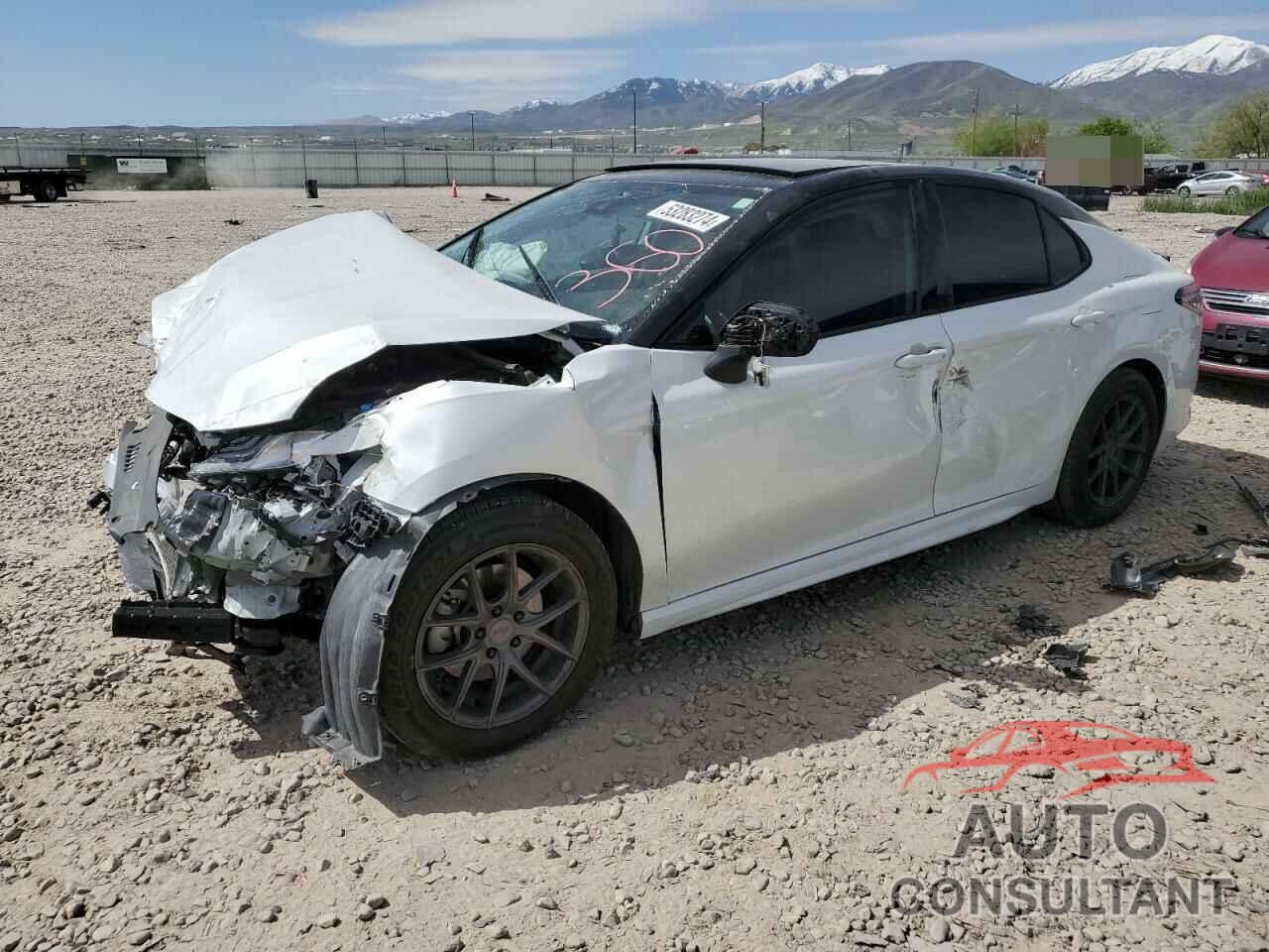TOYOTA CAMRY 2022 - 4T1K61AKXNU017073