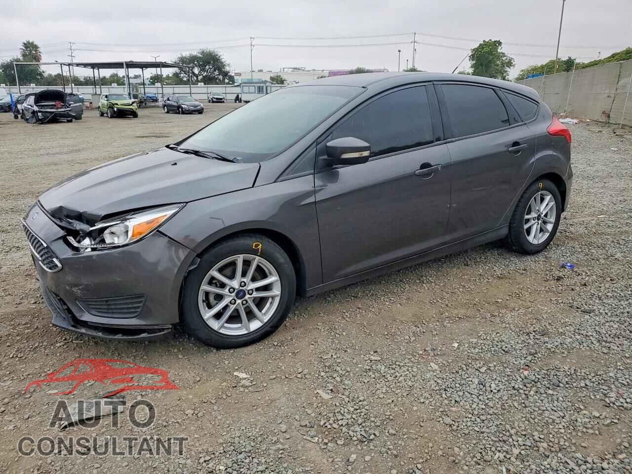 FORD FOCUS 2017 - 1FADP3K20HL319413