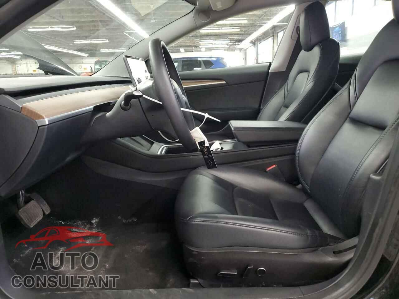 TESLA MODEL 3 2023 - 5YJ3E1EA5PF439017