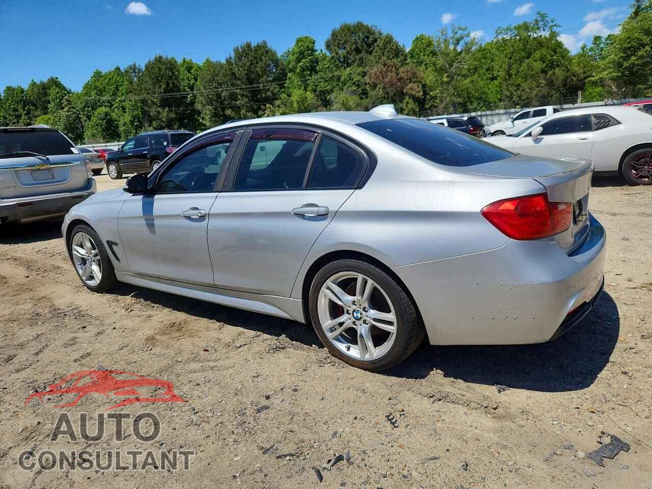 BMW 3 SERIES 2013 - WBA3A5C51DF356004