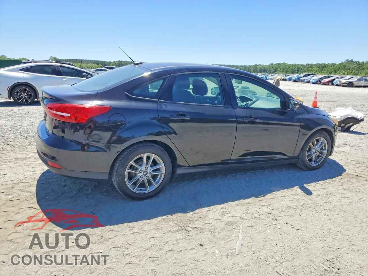 FORD FOCUS 2017 - 1FADP3F27HL336672