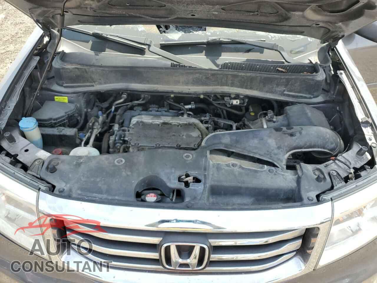 HONDA PILOT 2015 - 5FNYF4H34FB052491