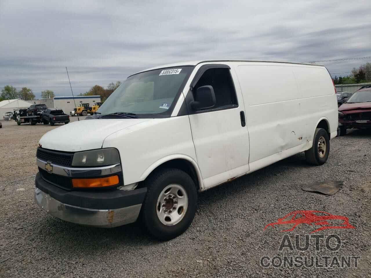 CHEVROLET EXPRESS 2011 - 1GCWGGCG3B1105846