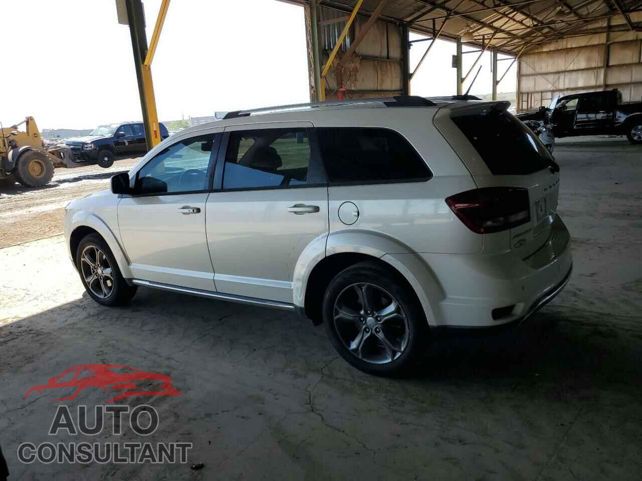 DODGE JOURNEY 2015 - 3C4PDCGG9FT631347