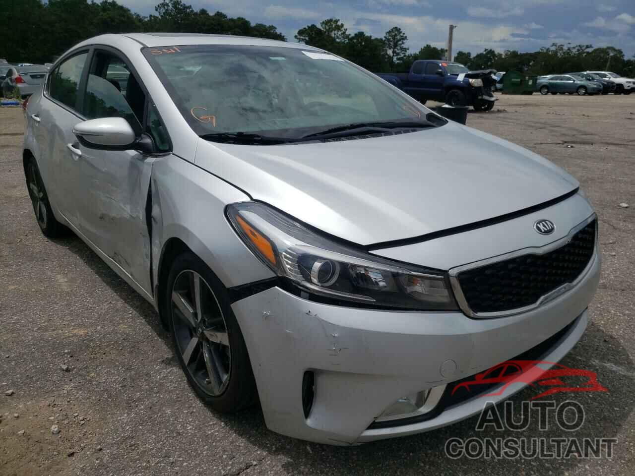 KIA FORTE 2018 - 3KPFN4A83JE177335