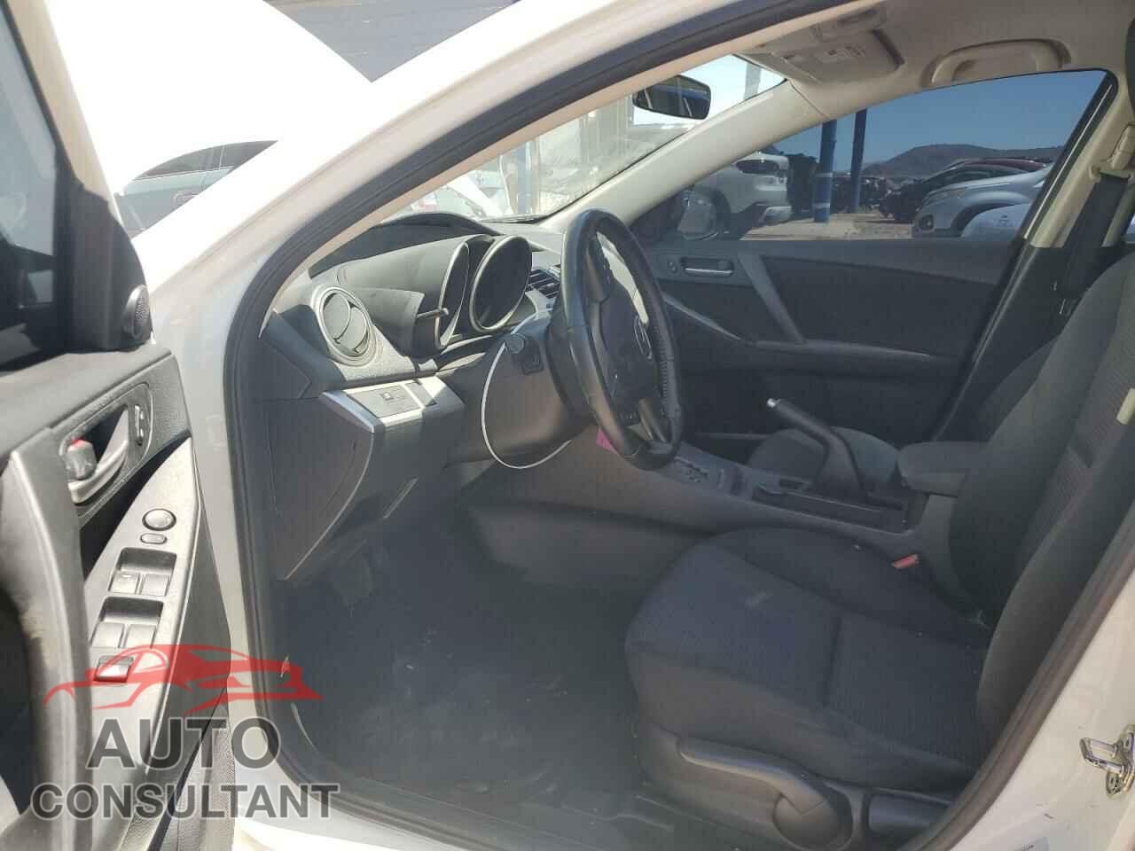 MAZDA 3 2012 - JM1BL1V71C1648831